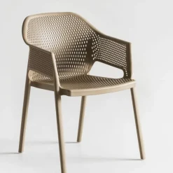 Poltroncina Impilabile In Tecnopolimero Modello Minush