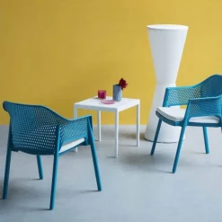 Poltroncina Impilabile In Tecnopolimero Modello Minush