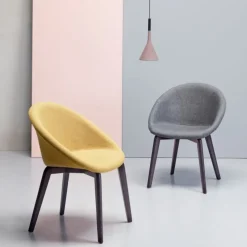 Poltroncina Natural Giulia Pop 2828 Di Scab, Prodotta In Italia Con Materiali Italiani.