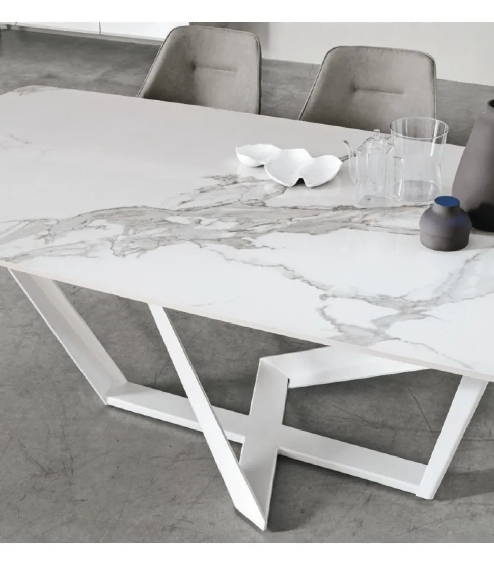 Priamo 180 Con Piano In Gres Porcellanato.