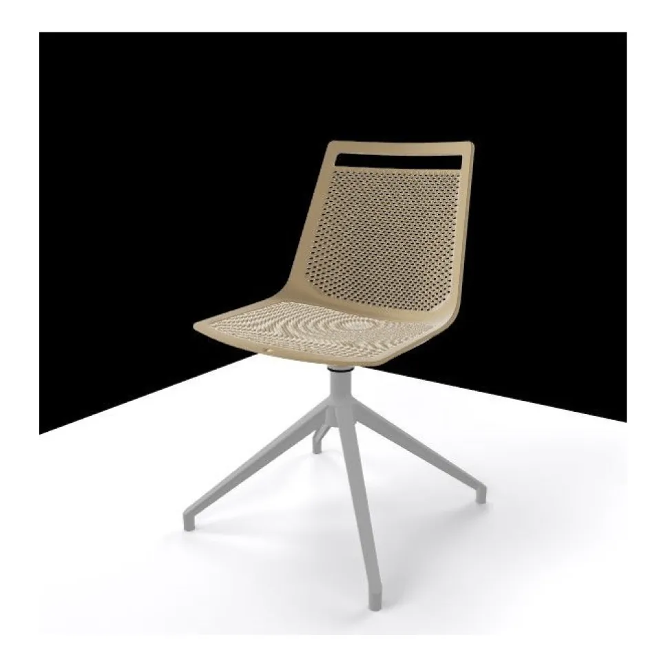 Sedia Akami Girevole Sofisticata Ed Assolutamente Confortevole