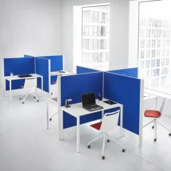 Sedia Akami Girevole Sofisticata Ed Assolutamente Confortevole