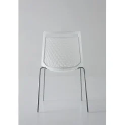 Sedia Akami Na Sofisticata Ed Assolutamente Confortevole