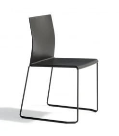 Sedia Artesia Con Struttura A Slitta In Filo E Struttura In Tecnopolimero.