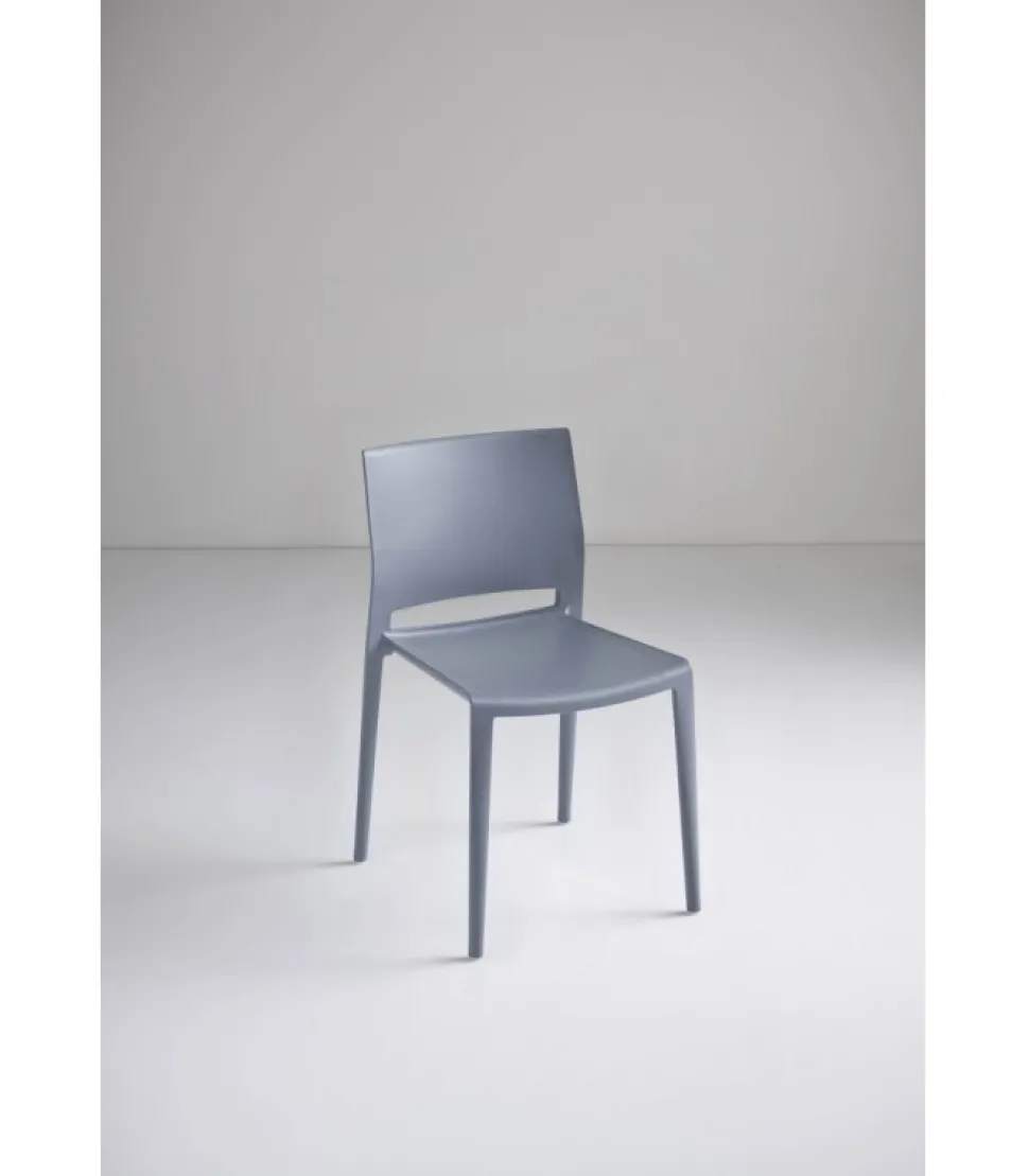 Sedia Bakhita Leggerezza E Alta Qualita In Tecnopolimero