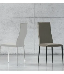 Sedia Diva Con Struttura In Metallo Verniciato.