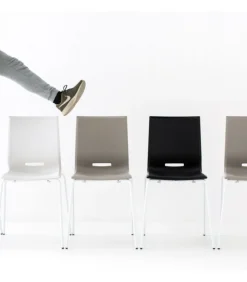 Sedia Elena 2, E Impilabile.