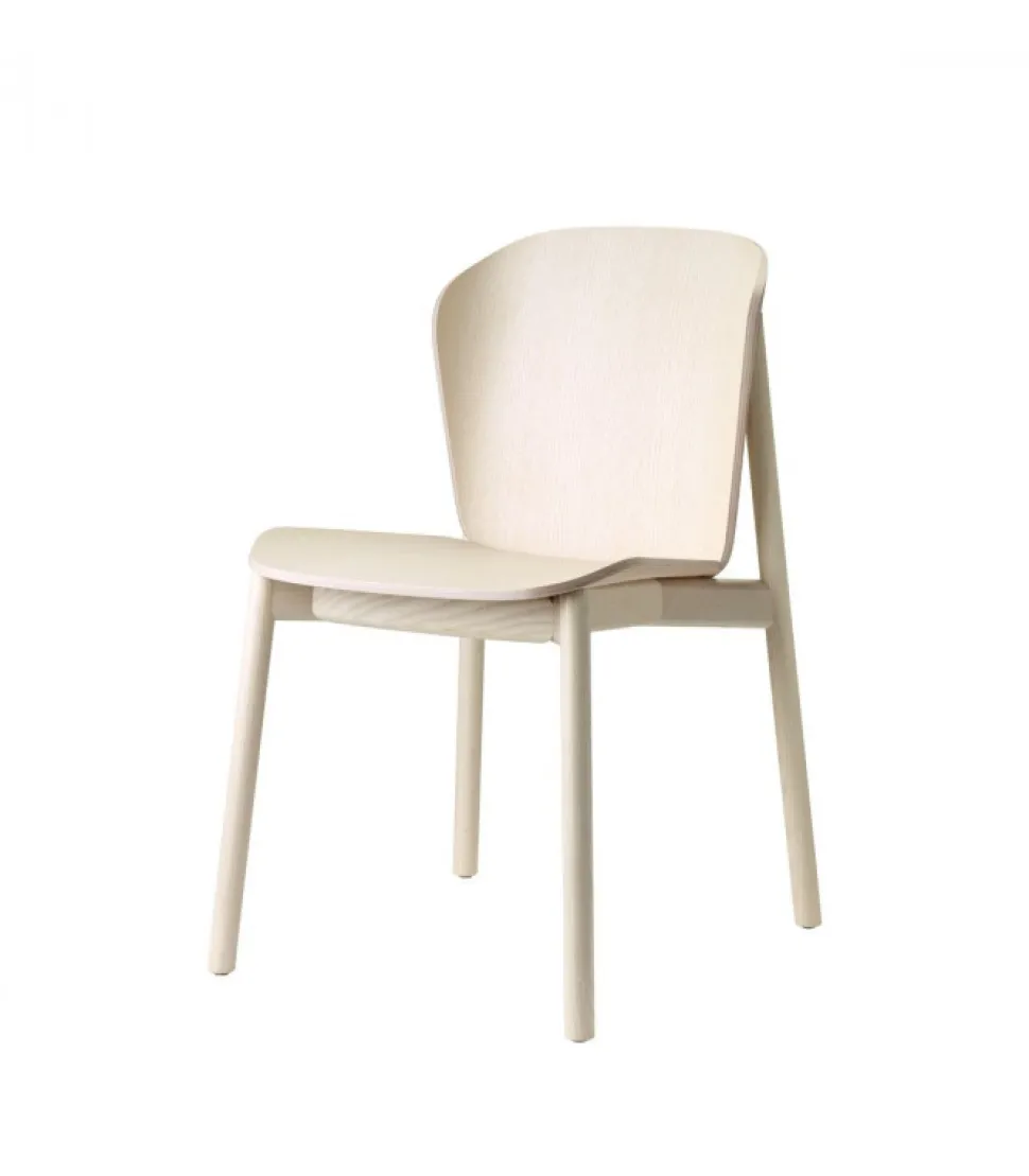 Sedia Finn Interamente Realizzata In Legno Di Faggio O Frassino In Italia Da Scab.