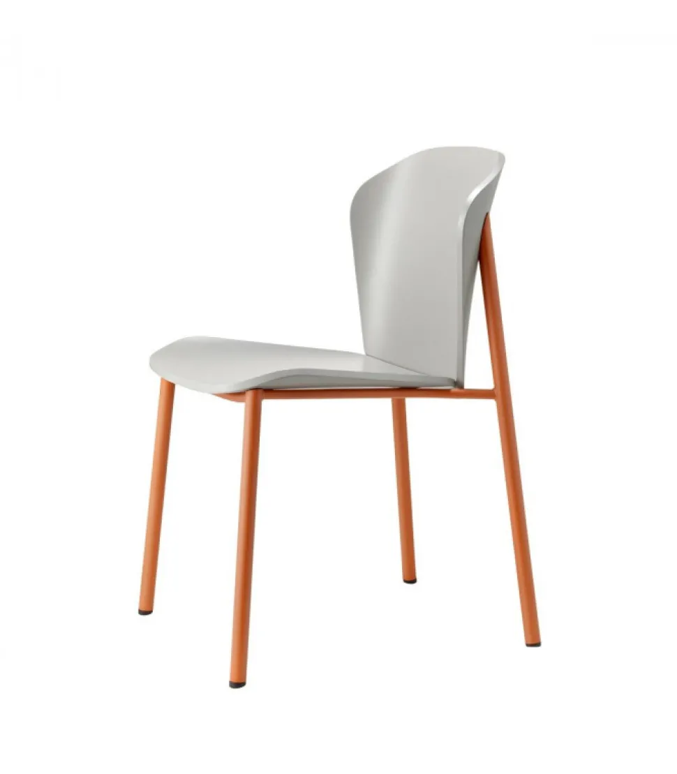 Sedia Finn, Prodotta In Italia Con Materiali Realizzati In Italia Da Scab.