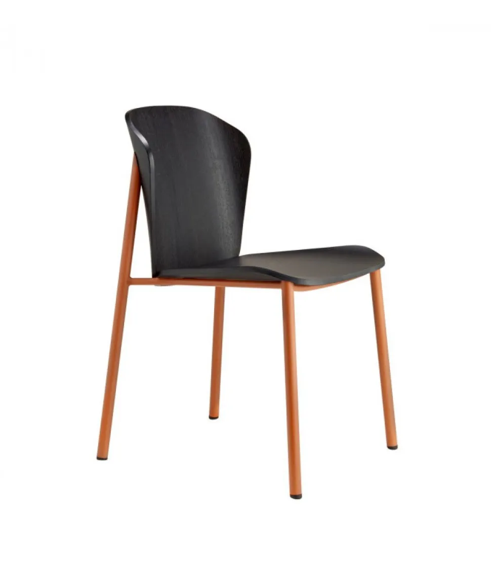 Sedia Finn, Prodotta In Italia Con Materiali Realizzati In Italia Da Scab.