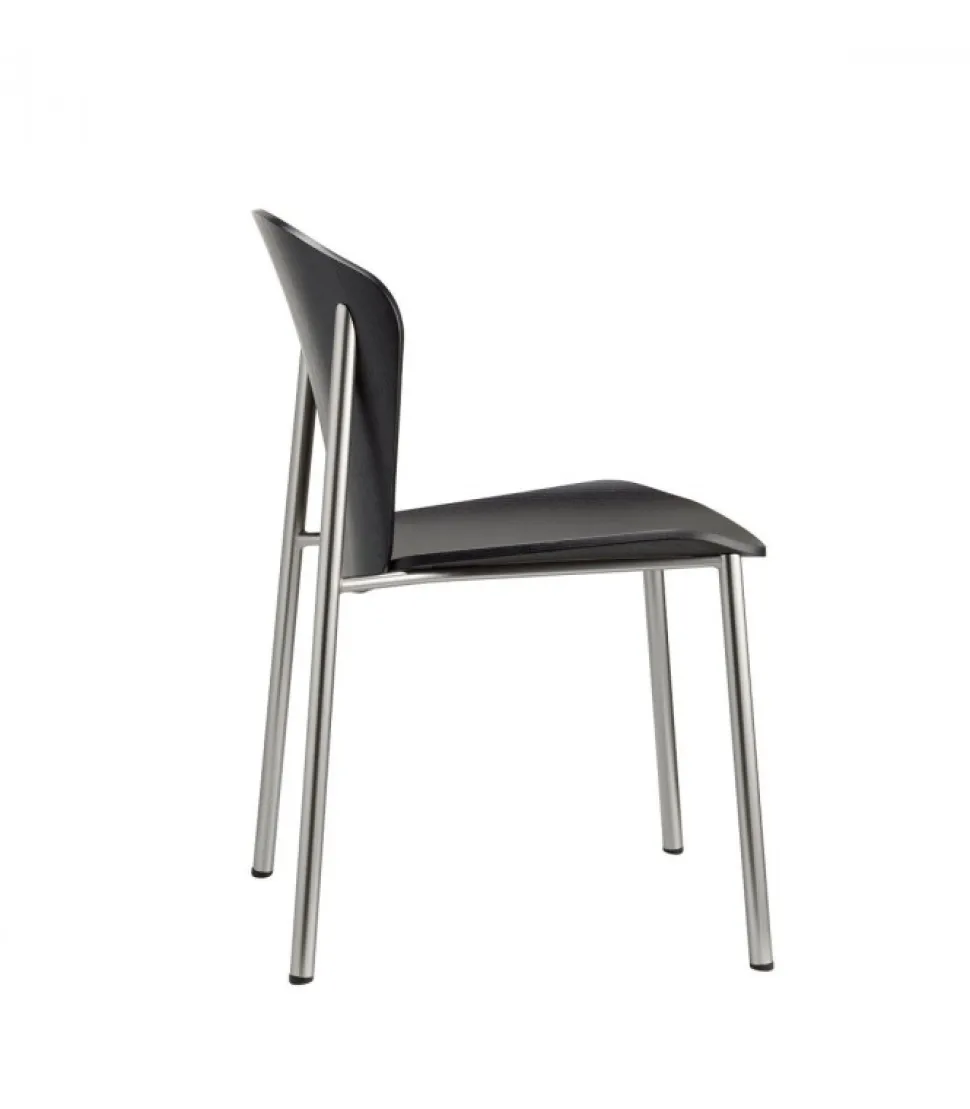 Sedia Finn, Prodotta In Italia Con Materiali Realizzati In Italia Da Scab.