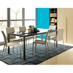 Sedia Imbottita Amy, Interamente Rivestita In Ecopelle O Fibra Di Cuoio