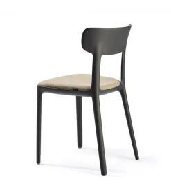 Sedia In Polipropilene Colorata