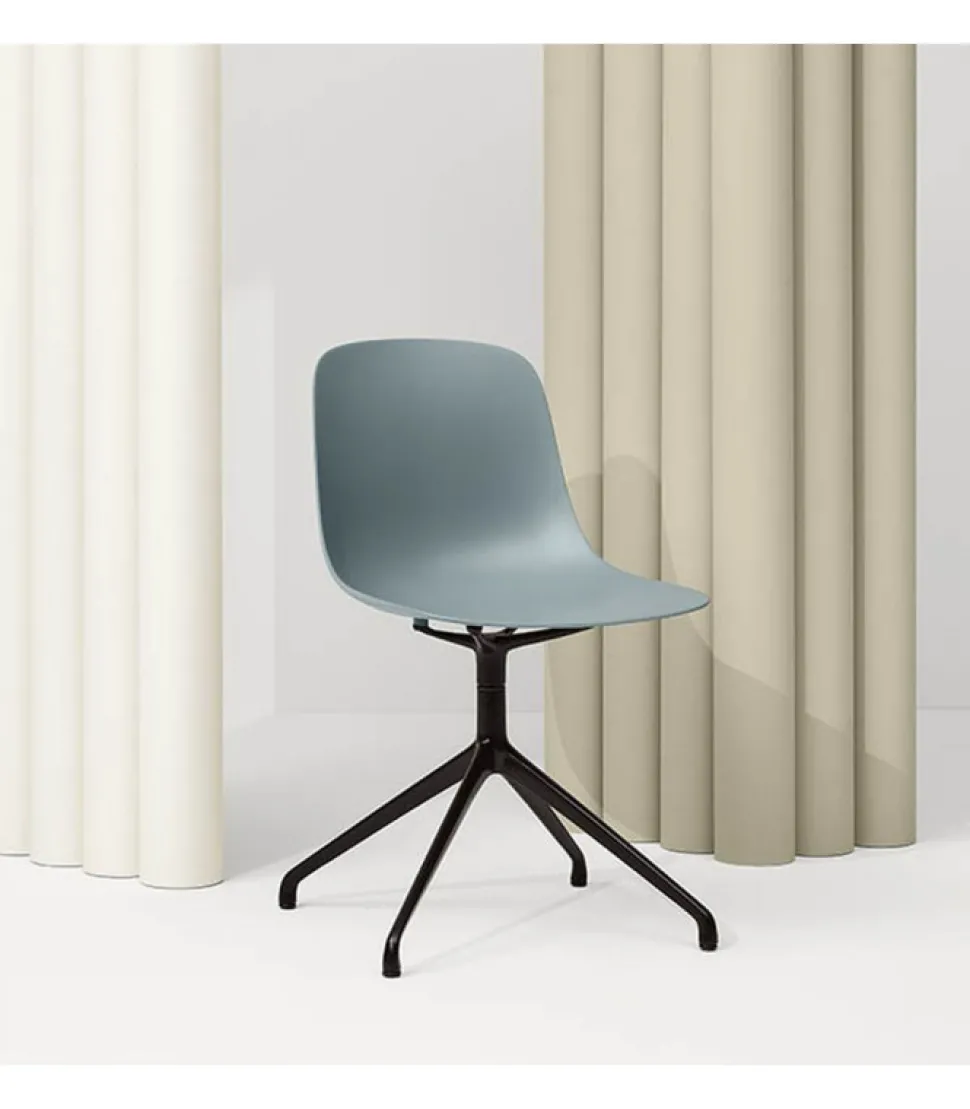 Sedia In Polipropilene Monoscocca Colorata