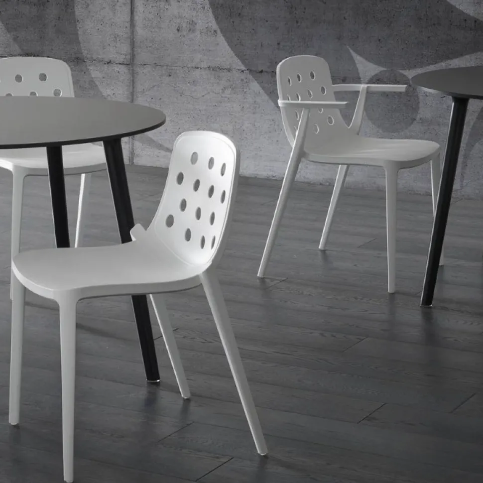 Sedia Isidora B Con Braccioli Versatile E Brillante