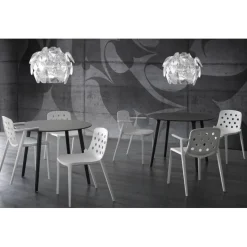 Sedia Isidora Versatile E Brillante