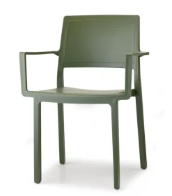 Sedia Kate Di Scab, Realizzata Interamente In Italia In Tecnopolimero Per Outdoor.