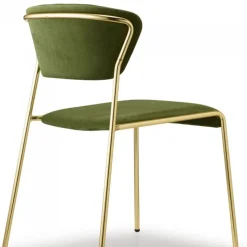 Sedia Lisa Di Scab, Scocca Imbottita E Rivestita E Telaio In Acciaio Cromato O Verniciato.