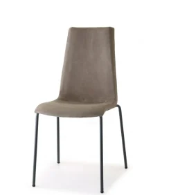 Sedia Mannequin Pop, Progettata E Realizzata In Italia Da Scab, Con Materiali Italiani.