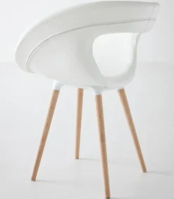 Sedia Moema 75Bl Con Gambe In Legno Di Faggio.