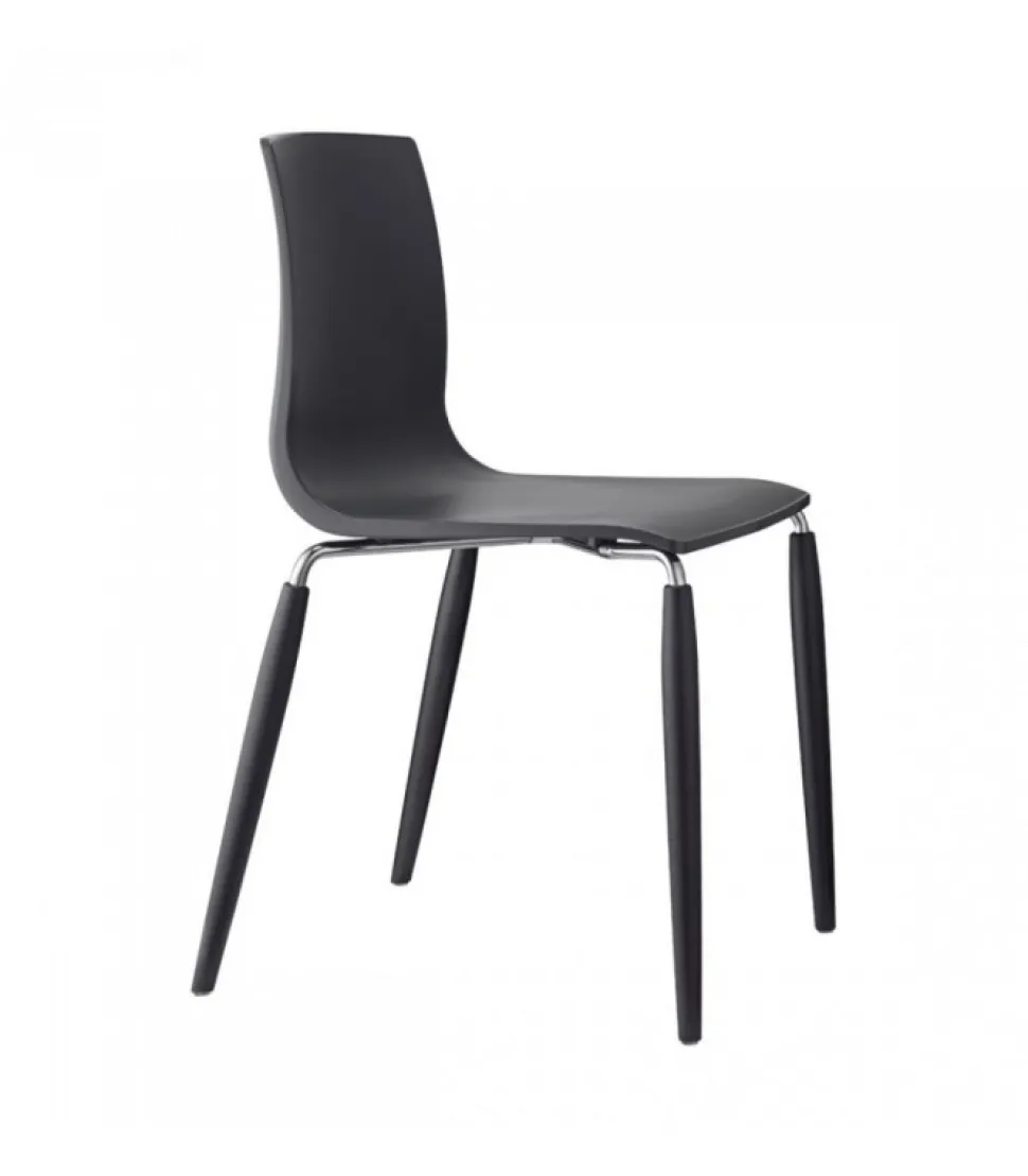 Sedia Natural Alice, Con Gambe Disponibili In Frassino Sbiancato O In Faggio Wenge, Scocca In Tecnopolimero.