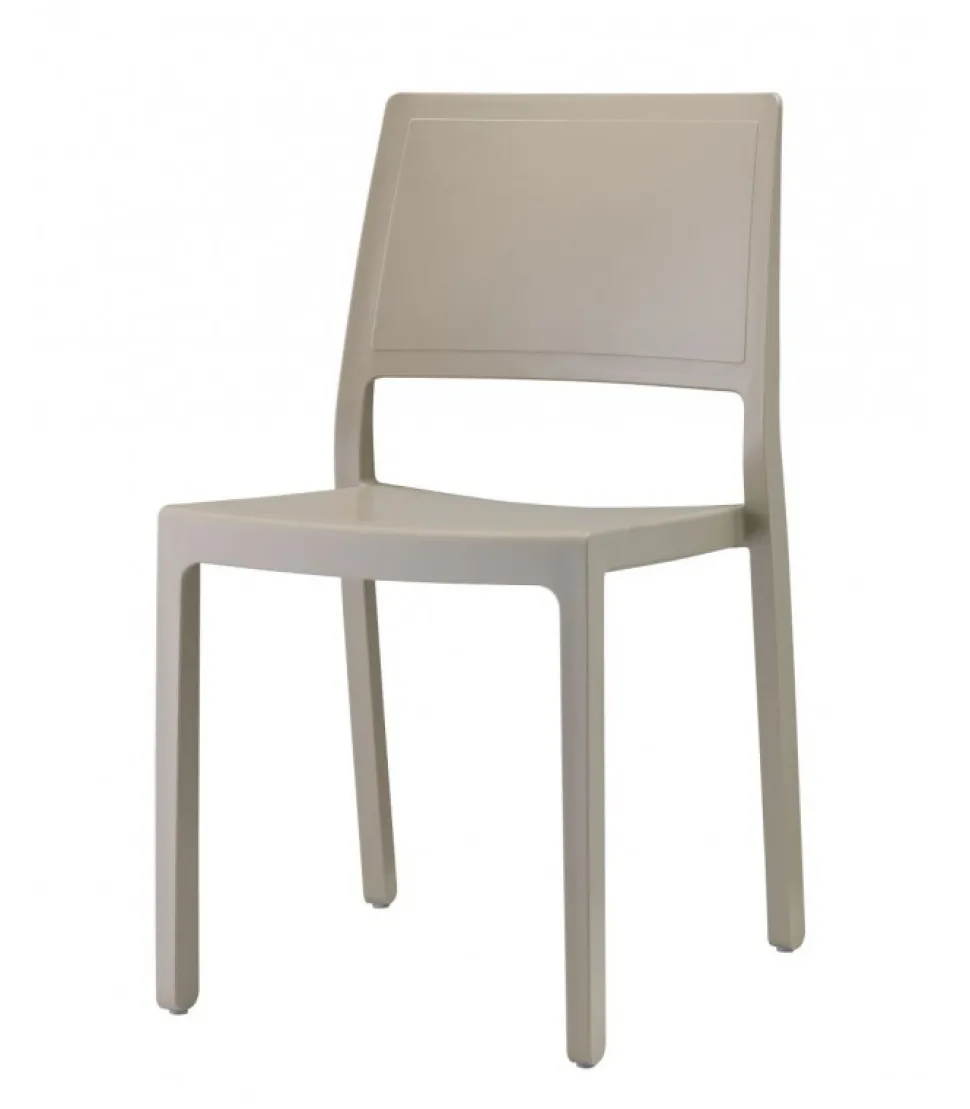 Sedia Per L'Outdoor Kate Di Scab. Realizzata In Italia E Certificata Da Catas.