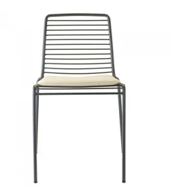 Sedia Per L'Outdoor Summer Di Scab, Realizzata In Italia In Acciaio Zincato E Verniciato.