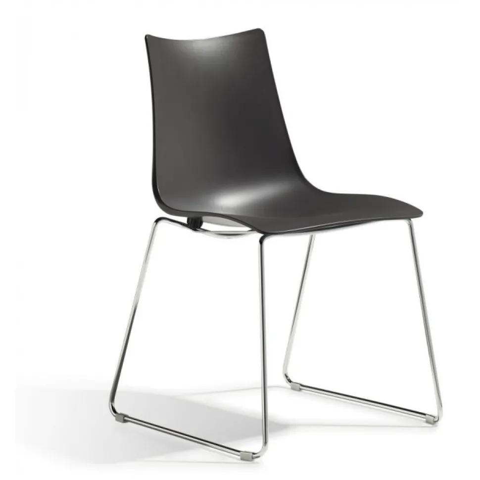Sedia Zebra 2618 Di Scab, Con Gambe A Slitta In Acciaio E Monoscocca In Tecnopolimero. Made In Italy.