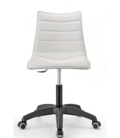 Sedia Zeus Pop 2656, Prodotta In Italia Da Scab Con Materiali Realizzati In Italia.