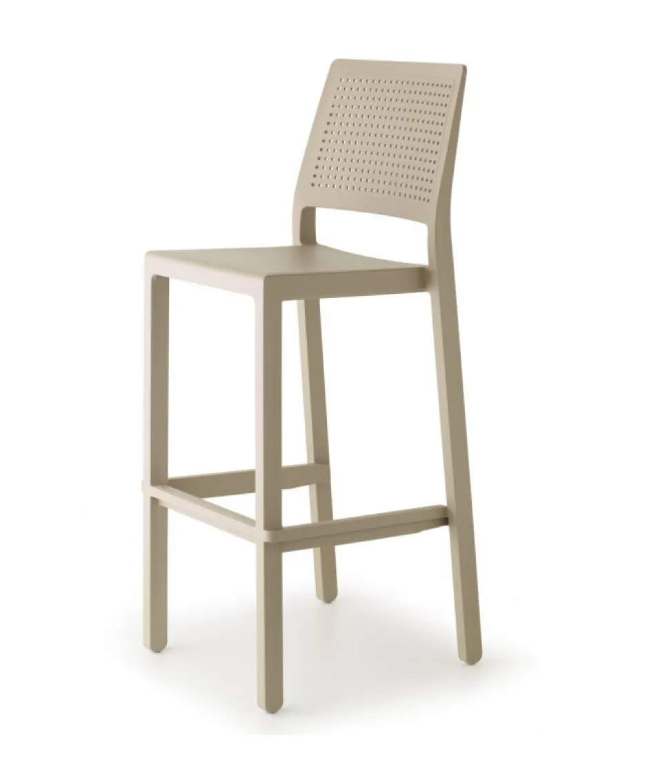 Sgabello Emi Di Scab, In Tecnopolimero Rinforzato In Fibra Di Vetro Per L'Outdoor.