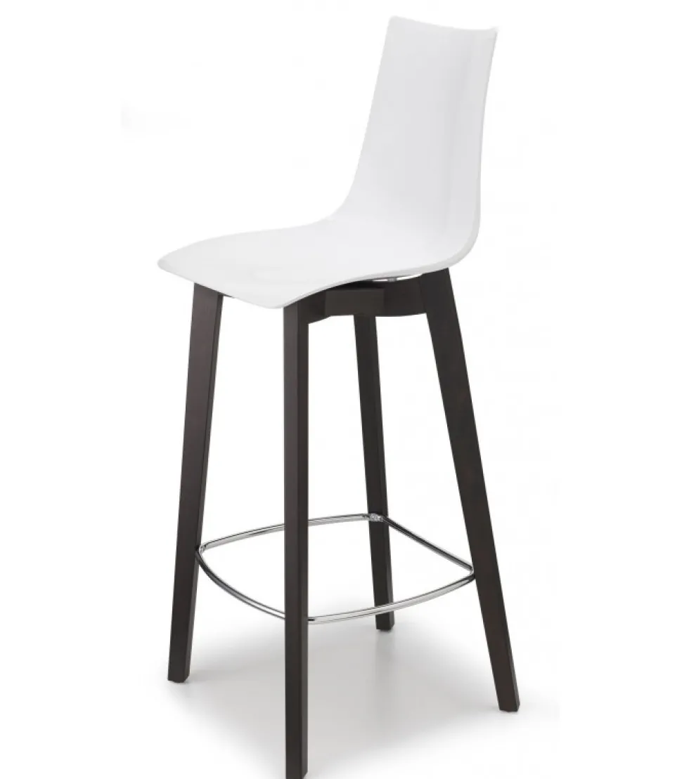 Sgabello Natural Zebra Di Scab, Disponibile In Due Dimensioni, Adatto A Spazi Privati E Contract.