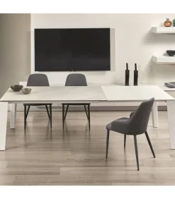 Tavolo Allungabile Con Struttura In Acciaio