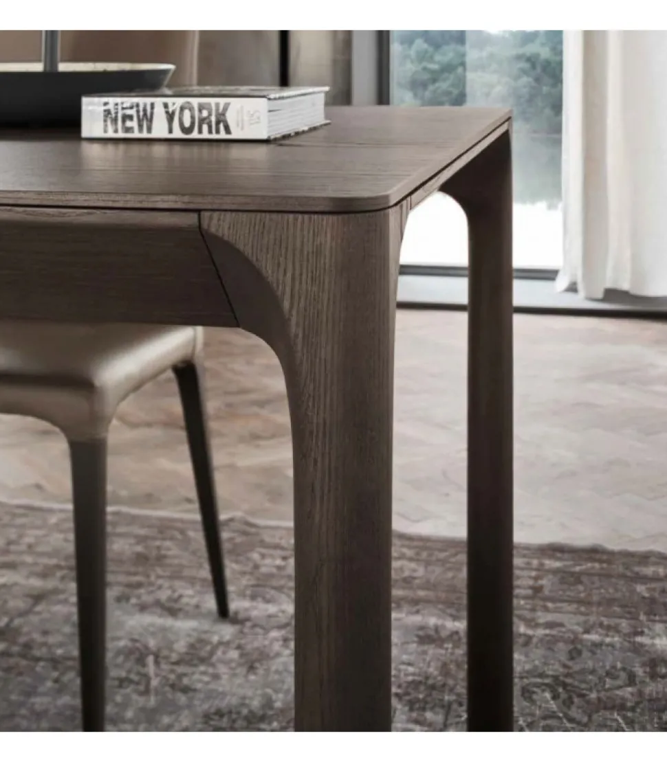 Tavolo Allungabile Delta, La Qualita Made In Italy.