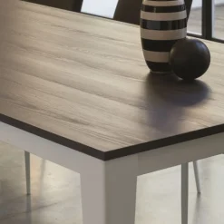 Tavolo Allungabile Dom, Solido E Contemporaneo