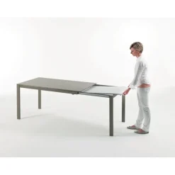 Tavolo Allungabile Eos, Compatto Ma Senza Rinunce