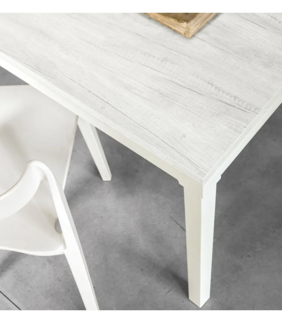 Tavolo Allungabile Perigeo 85, Con Allunghe Laterali In Mdf Laccato.