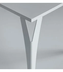 Tavolo Charme Con Piano Iron.