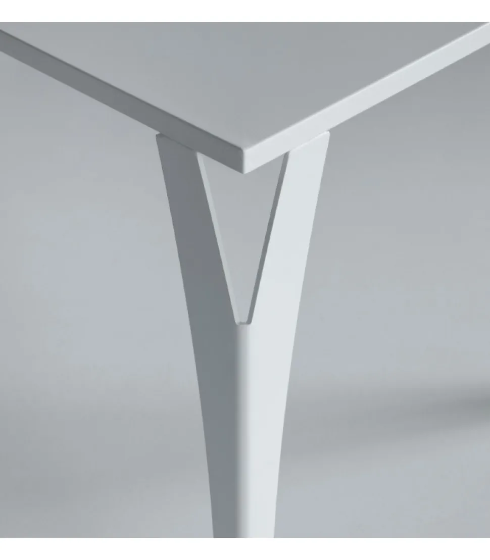 Tavolo Charme Con Piano Iron.