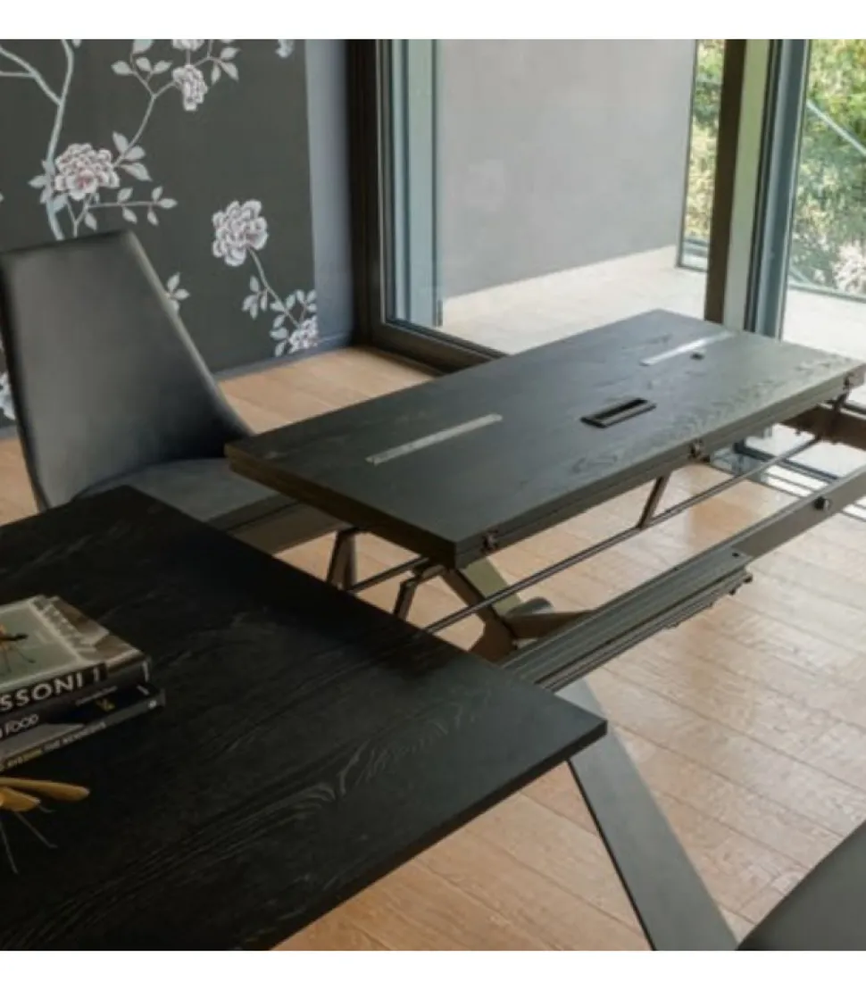 Tavolo Da Pranzo Allungabile Delta At132/160 Di Altacom, Realizzato Interamente In Italia.