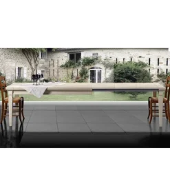 Tavolo Giotto, Realizzato In Italia Da Pizzolato, Disponibili Varie Dimensioni E Varie Finiture.