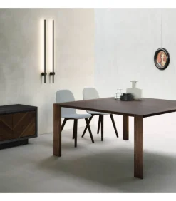 Tavolo Line Di Pizzolato, Realizzato In Italia, Disponibile In Diversi Tipi Di Legno E Molte Finiture.