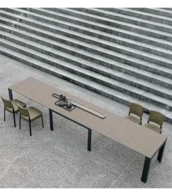 Tavolo Movida Con Struttura In Metallo