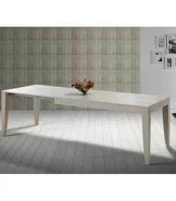 Tavolo Realizzato Interamente In Italia Da Pizzolato, Con Struttura In Massello E Piano Impiallacciato.