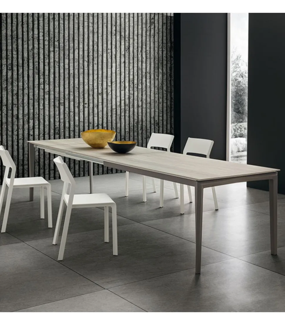 Tavolo Superallungabile Con 3 Allunghe, Piano In Hpl E Fenix E Gambe In Metallo Verniciato - Da 138 E 160 Cm. - Art.138S