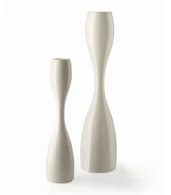 Vaso D'Arredo In Polietilene, Per Indoor E Outdoor. Disponibile Nelle Finiture Bianca E Nera.