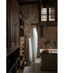 Vaso D'Arredo Nicole Di Plust, Realizzato In Polietilene Per Indoor E Outdoor.