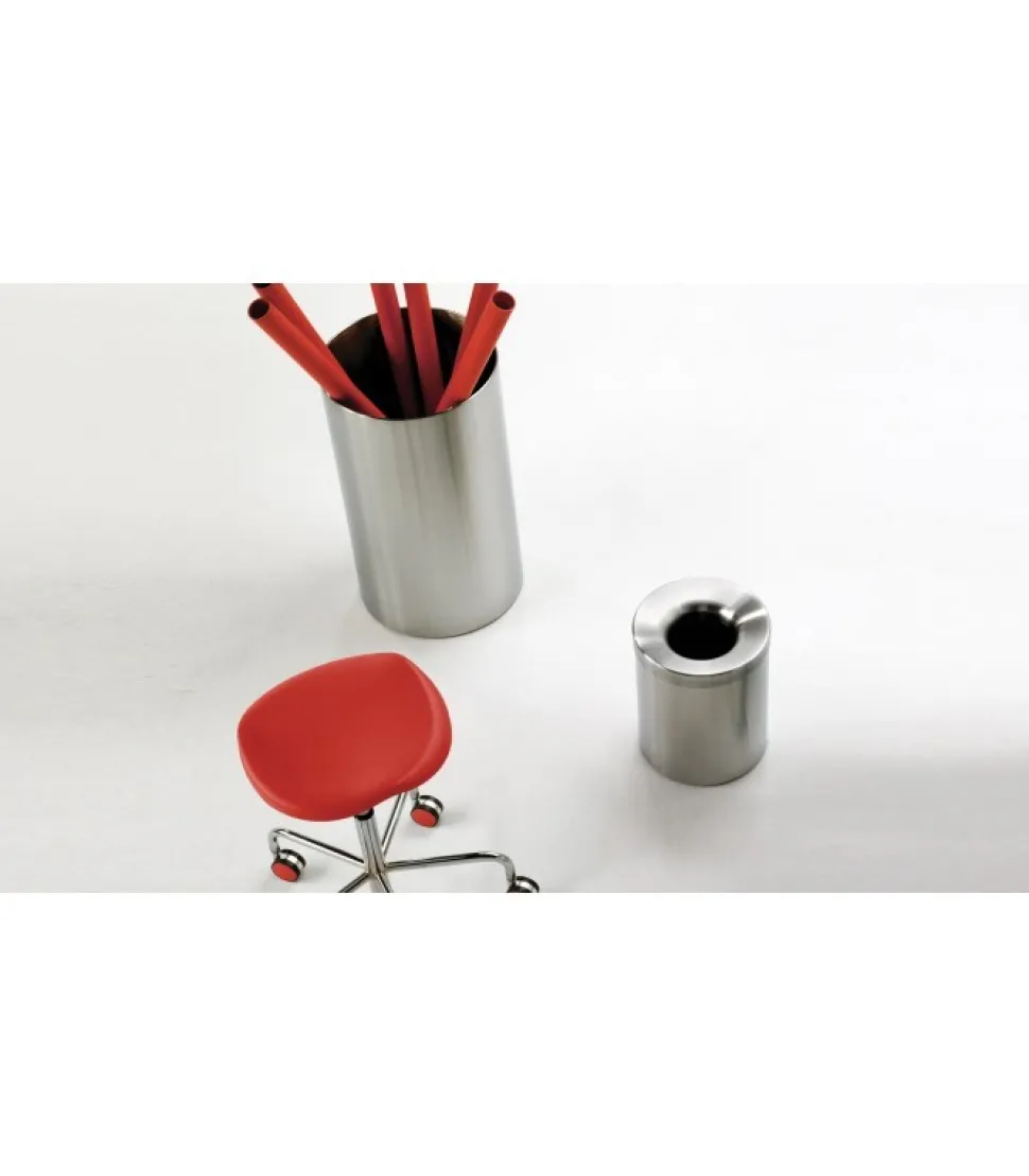 Welcome Lo Sgabello Su Ruote Di Rexite Con Seduta A Sella